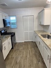 2537 E Clarendon Ave, Unit 2 in Phoenix, AZ - Foto de edificio - Building Photo