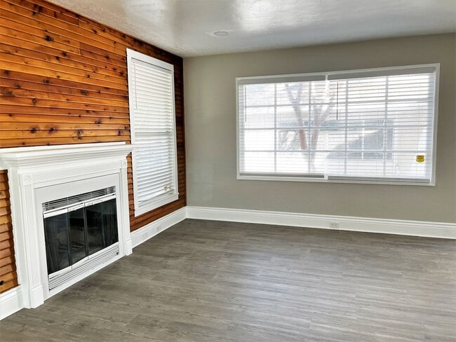 625 A St in Bakersfield, CA - Building Photo - Building Photo