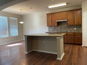 109 Wimberley St in Hutto, TX - Building Photo - Building Photo