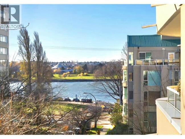 property at 1406 Harwood St