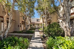 7012 Casa Ln in Lemon Grove, CA - Building Photo