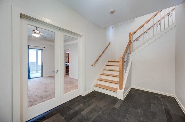 property at 1729 Reinerman St