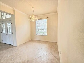 7209 Colonial Lake Dr in Riverview, FL - Building Photo - Building Photo