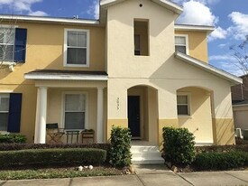 3035 Indus Dr in Orlando, FL - Building Photo