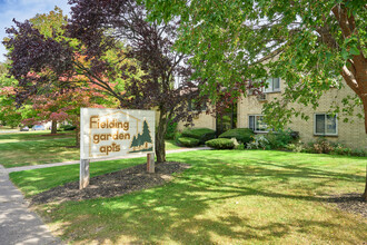 Fielding Garden Senior (55+) Apartments in Rochester, NY - Building Photo - Building Photo