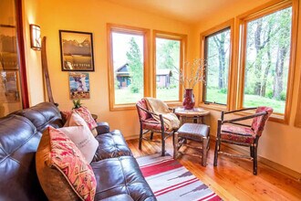 1841 Creek Resort Cir in Driggs, ID - Building Photo - Building Photo