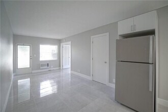 640 NE 7th Ave in Fort Lauderdale, FL - Building Photo - Building Photo
