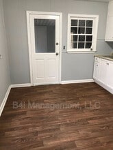 4692 Beecher St in Forest Park, GA - Building Photo - Building Photo