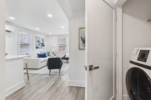 2331 Haverford Rd in Ardmore, PA - Building Photo