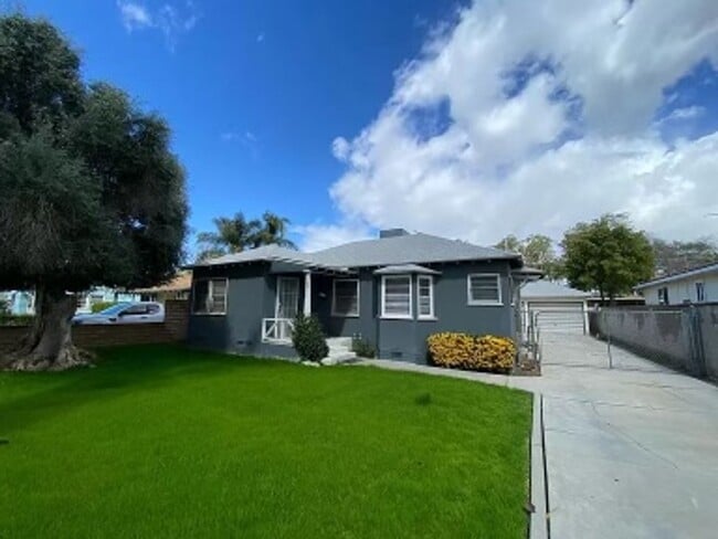 property at 4211 Gardena Dr