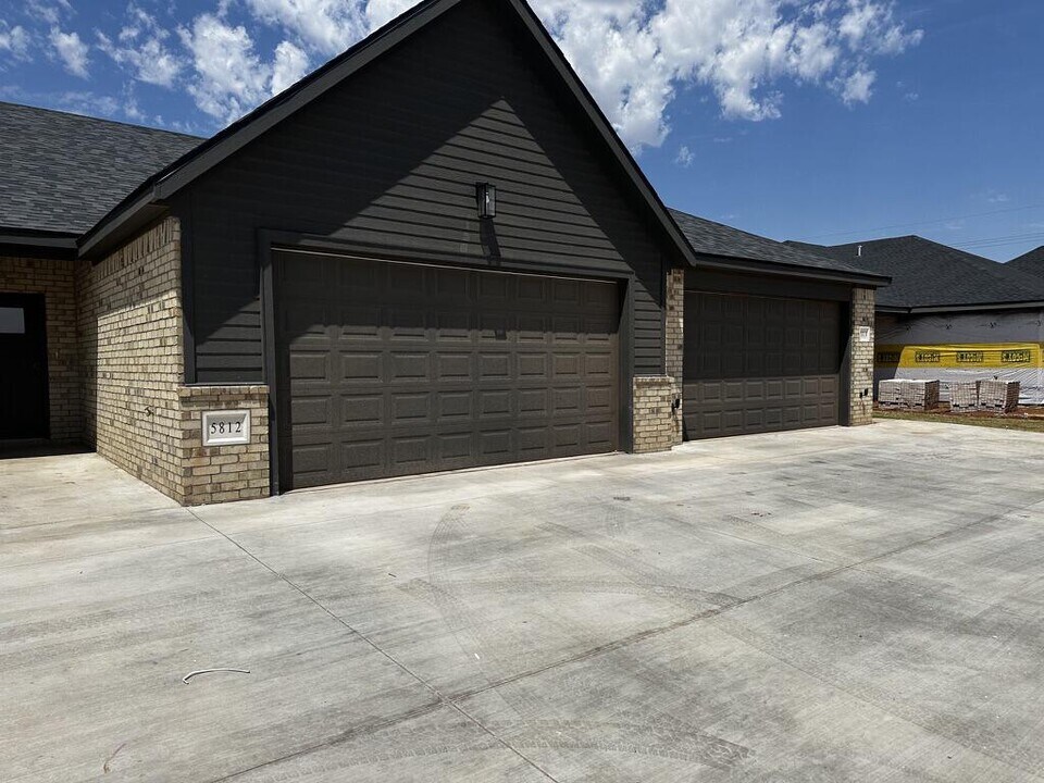 5812 Virginia Ave in Lubbock, TX - Building Photo