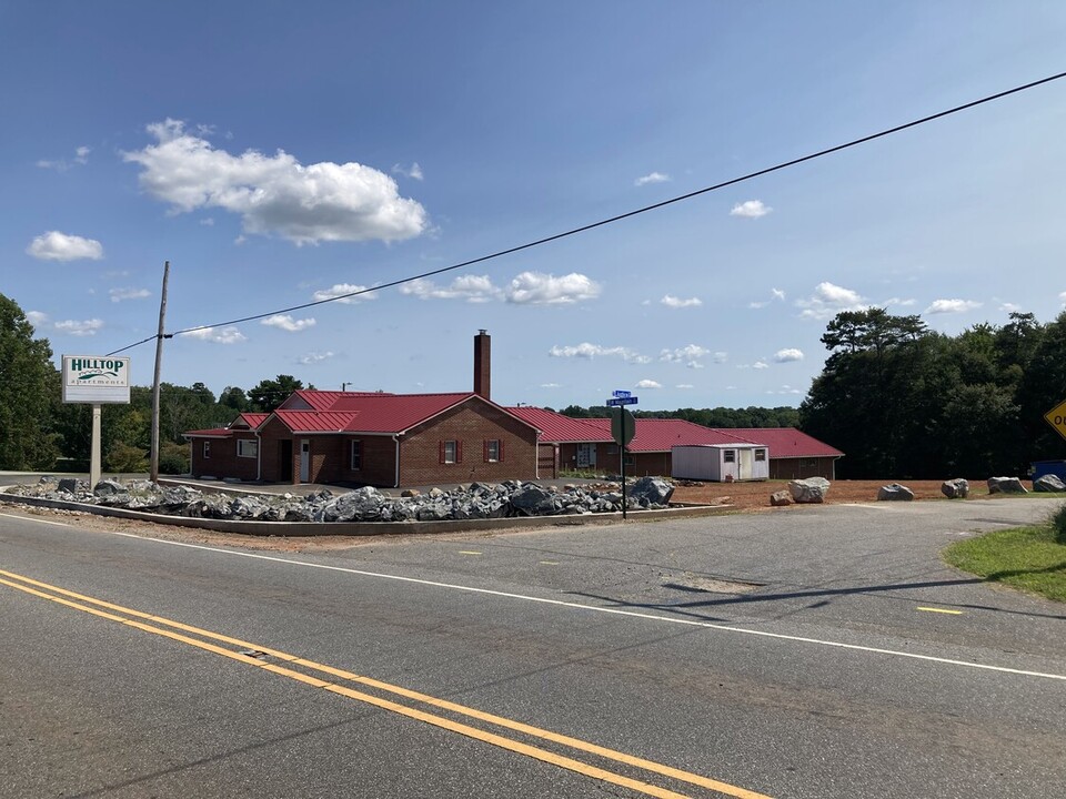 Hilltop Apartments in Rutherfordton, NC - Building Photo