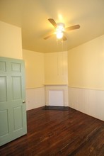 (542 E Huntingdon St.) in Savannah, GA - Building Photo - Interior Photo