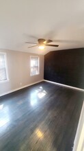 2060 E 99th St in Chicago, IL - Building Photo - Building Photo