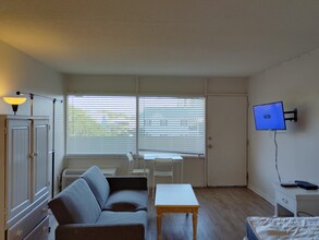 2506 S Ocean Blvd, Unit 3 in Myrtle Beach, SC - Building Photo - Building Photo