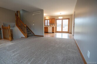 1555 E South Blvd in Rochester Hills, MI - Building Photo - Building Photo