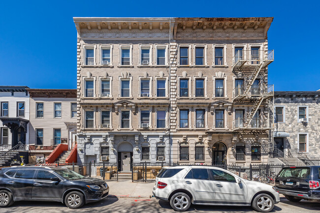 691 Madison St in Brooklyn, NY - Building Photo - Building Photo