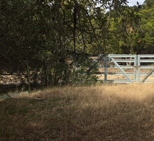 property at 2770 Goat Hill Rd