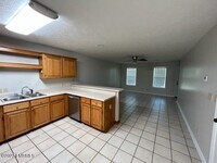 310 Range Ave photo'