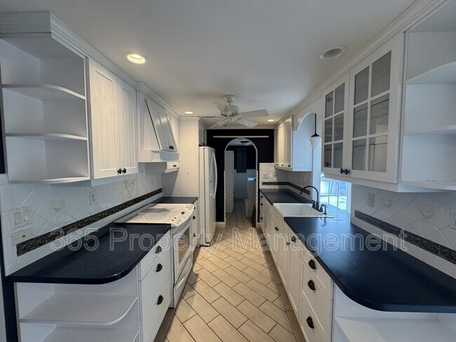 1604 Abscott St in Port Charlotte, FL - Building Photo - Building Photo