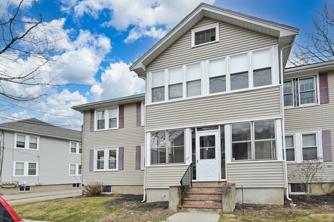 37 Everett St, Unit Gorgeous 2 Bedroom, Unit Gorgeous 2 Bedroom