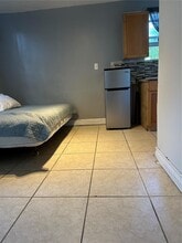 18201 NW 4th Ave in Miami, FL - Building Photo - Building Photo