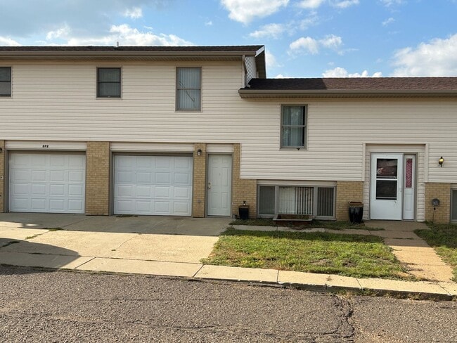 property at 372 8th St SE