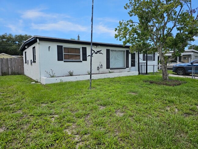 8538 94th Ave