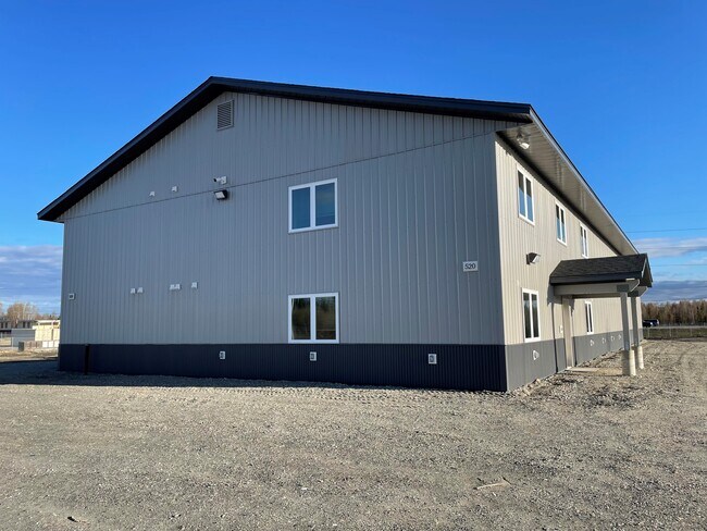 520 Old Richardson Hwy, Unit A in Fairbanks, AK - Building Photo - Building Photo