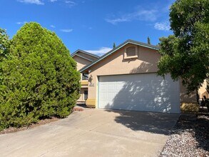 2717 S Suncrest Dr in Sierra Vista, AZ - Building Photo - Building Photo