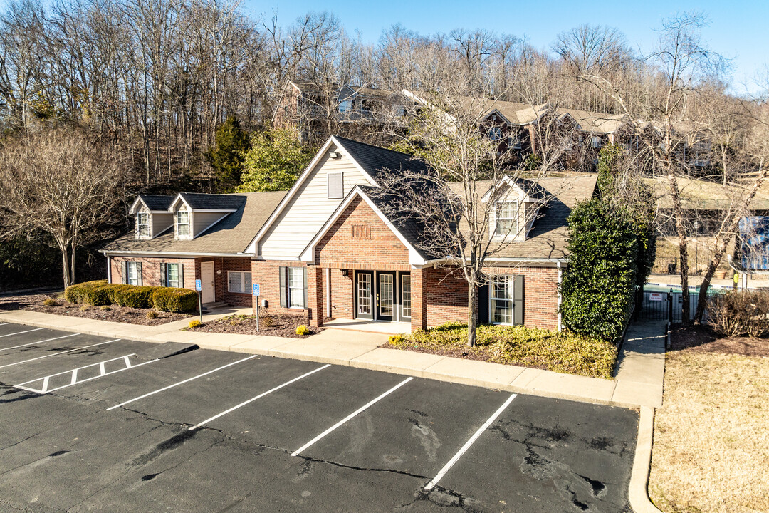 Montview Condominiums in Nashville, TN - Building Photo