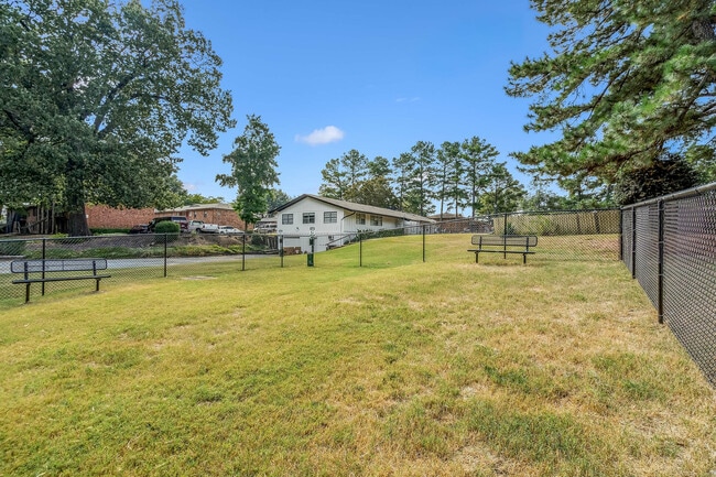 ReNew Bartlett Village in Memphis, TN - Foto de edificio - Building Photo