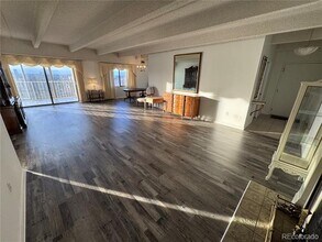 7877 E Mississippi Ave in Denver, CO - Building Photo - Building Photo