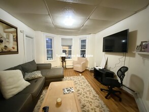 20 Howell St, Unit 2 in Boston, MA - Building Photo - Building Photo