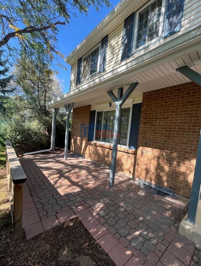 property at 4044 Cypress Ct