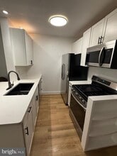4965 Americana Dr in Annandale, VA - Building Photo - Building Photo