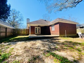 1059 Louise Ave in Mobile, AL - Foto de edificio - Building Photo