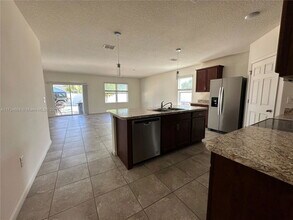 2325 SW Scodella Terrace in Port St. Lucie, FL - Building Photo - Building Photo