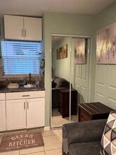 6018 Plunkett St in Hollywood, FL - Foto de edificio - Building Photo