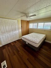 39024 Ola Ave in Zephyrhills, FL - Building Photo - Building Photo