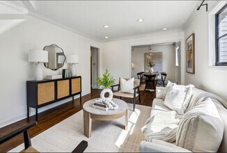 2129 Arlington Ave NE in Atlanta, GA - Foto de edificio - Building Photo