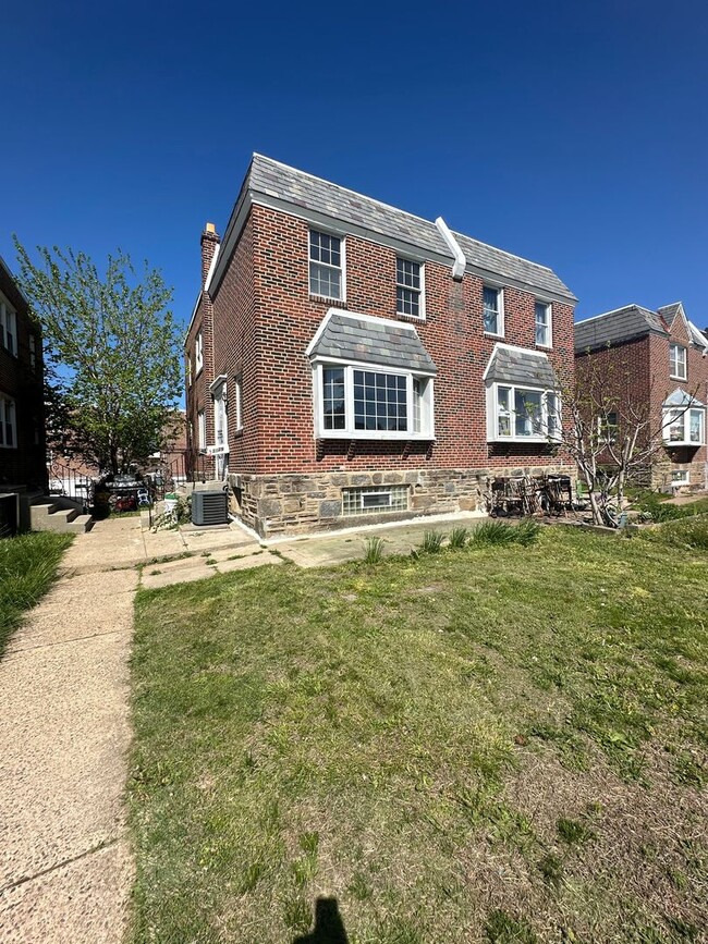 property at 3129 Windish St