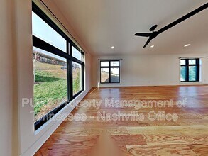 1256 Thomas St in Nashville, TN - Building Photo - Building Photo