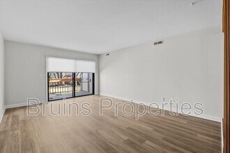 1522 Benjamin Pkwy in Greensboro, NC - Building Photo - Building Photo