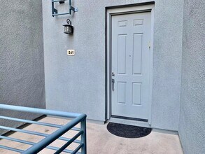 615 E Portland St-Unit -261 in Phoenix, AZ - Building Photo - Building Photo