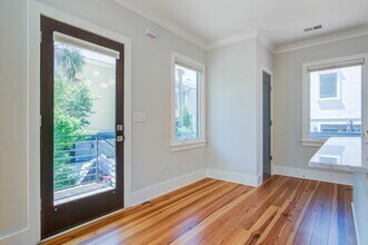 21 Charlotte St in Charleston, SC - Building Photo - Building Photo