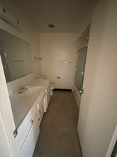 6630 Greenhaven Dr in Sacramento, CA - Building Photo - Building Photo