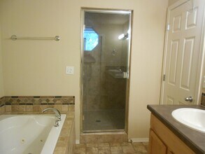 440 J St in Washougal, WA - Building Photo - Building Photo