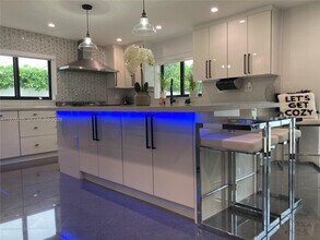 7524 Mutiny Ave in North Bay Village, FL - Building Photo - Building Photo