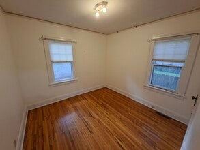 3620 42nd Ave S in Minneapolis, MN - Building Photo - Building Photo
